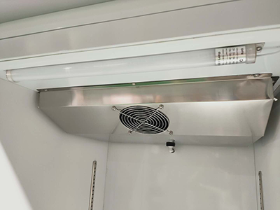 Peralatan pendingin industri yang dapat disesuaikan dengan segel kantong udara ganda dan roda universal kekuatan tinggi 6