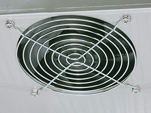 Peralatan pendingin industri yang dapat disesuaikan dengan segel kantong udara ganda dan roda universal kekuatan tinggi 8