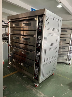 16 Tray Kapasitas Gas Powered Bakery Deck Oven 220V50HZ 0.3KW Daya
