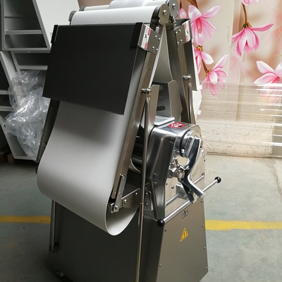 6.5kg Max Tepung Berat Peralatan Masakan Dapur Dengan 0.5-38mm Roller Regulating Range