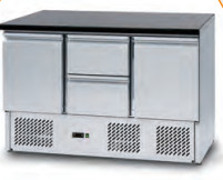 Bagian dalam Corners Polished Refrigerated Counter 220V/50Hz 2.C-8.C Saladette CE/ETL/CSA Certified