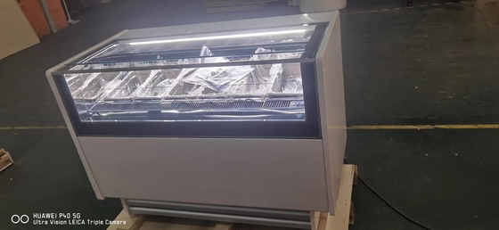 6 Peralatan pendingin berventilasi pan Italia -16°C sampai -18°C 1050W Daya 220-240V Gelato Ice Cream Display.