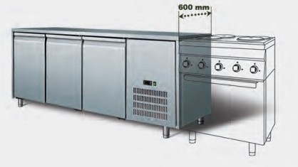 Air Cooling Baja tahan karat GN1/1 3 Pintu Meja Kerja Chiller Suhu 2 ~ 8.C Unit pendingin