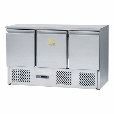 Baja tahan karat 3 pintu meja kerja chiller GN1/3 Peralatan pendingin industri untuk pendinginan 2 ~ 8 ° C