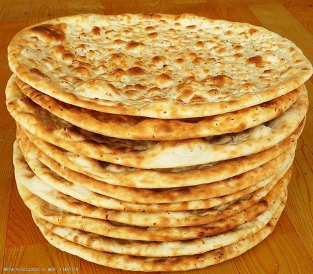 Naan Crusty Pancake Roti Pancake Peralatan produksi makanan dengan cetakan 60-5000 pcs dan panas 14,5 kg / jam