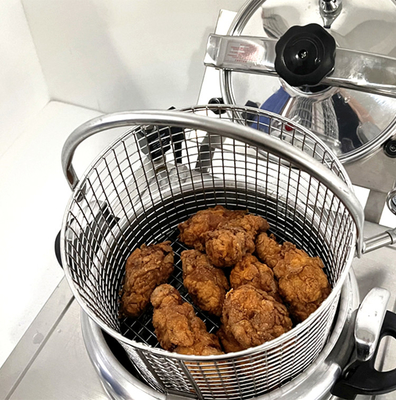 Portable 16L Commercial Hotel Chicken Fryer Dengan 21 Kg N.W Dan 3 Kw Daya