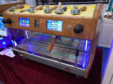 Mesin Pembuat Kopi Layar Sentuh Semi Otomatis Pembuat Kopi Komersial